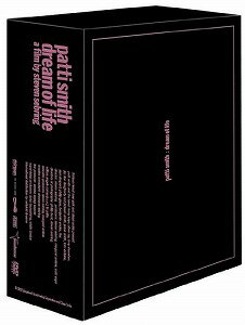 JAN 4522178007996 パティ・スミス：ドリーム・オブ・ライフ コレクターズBOX/DVD/TMSS-167 株式会社トランスフォーマー CD・DVD 画像
