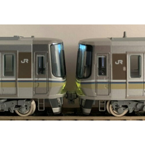 JAN 4589707903532 モデルトレインプラス 4589707903532 LBNT11A 中間先頭車用LEDライト基板 Type T223 株式会社モデルトレインプラス ホビー 画像