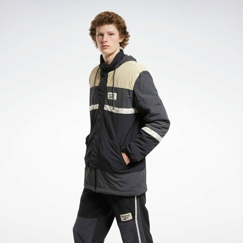 EAN 4060522372456 Reebok クラシックス ウィンター エスケープ ジャケット / Classics Winter Escape Jacket FT9463  XS スポーツ・アウトドア 画像