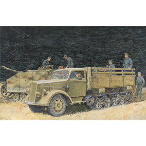 UPC 0089195867612 サイバーホビー プラモデル 1/35 WW.II ドイツ軍 汎用ハーフトラック “マウルティア” プラッツ ホビー 画像