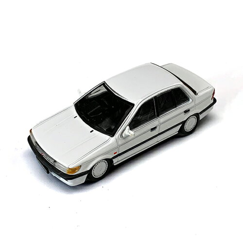 UPC 0633690419366 BM CREATIONS 1/64 三菱 ランサー GTI 1988 ホワイト RHD ミニカー おもちゃ 画像