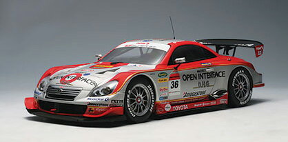 UPC 0674110806311 ミニカー 1/18 レクサス オープンインターフェース トムス sc430 #36 シルバー レッド  2006 super gt  80631 おもちゃ 画像