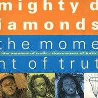 UPC 0731451421426 Moment of Truth / Jdc / Mighty Diamonds CD・DVD 画像