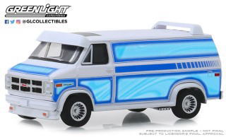 UPC 0819725028554 1/64 1983 GMC Vandura Custom - White with Graphics グリーンライト おもちゃ 画像